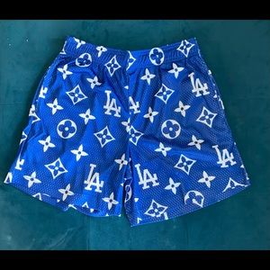Bravest Studios “LA” Los Angeles Dodgers Shorts Size Medium